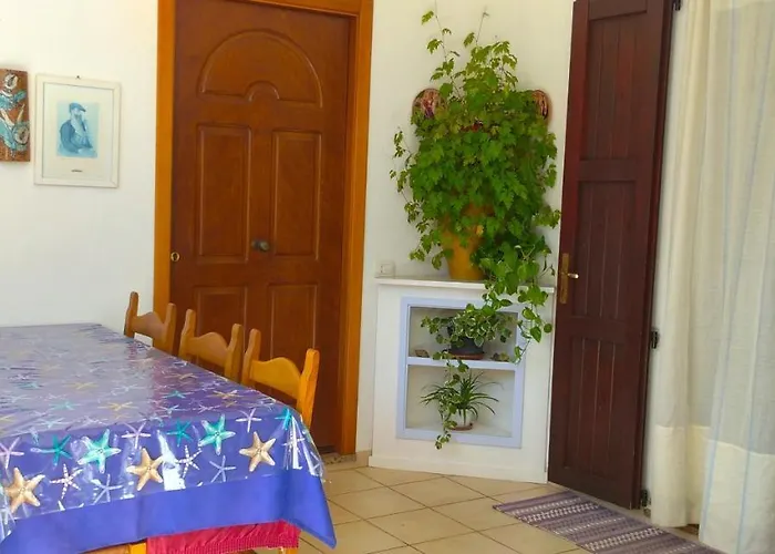 Le Stelle Bed & Breakfast Santa Margherita di Pula