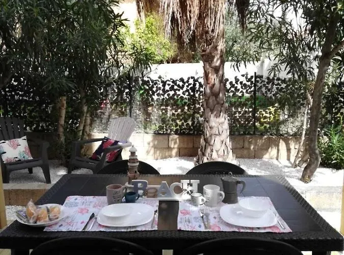 Appartamento Corallo With Private Garden Olbia