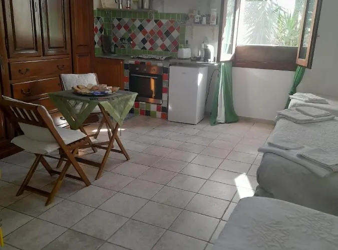 Giardino Del Sole Bed & Breakfast Olbia