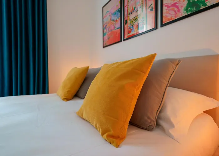 Crossroad Four - Locazione Turistica Bed & Breakfast Cagliari