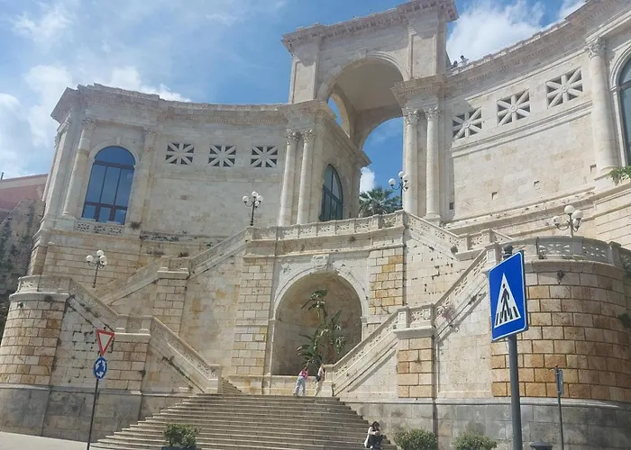 Bastione Home - Casa "Vicky" Cagliari