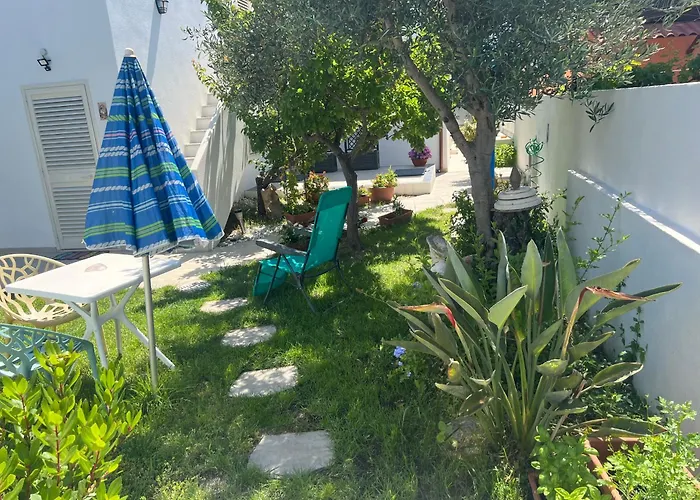Wonderland Hotel San Teodoro 