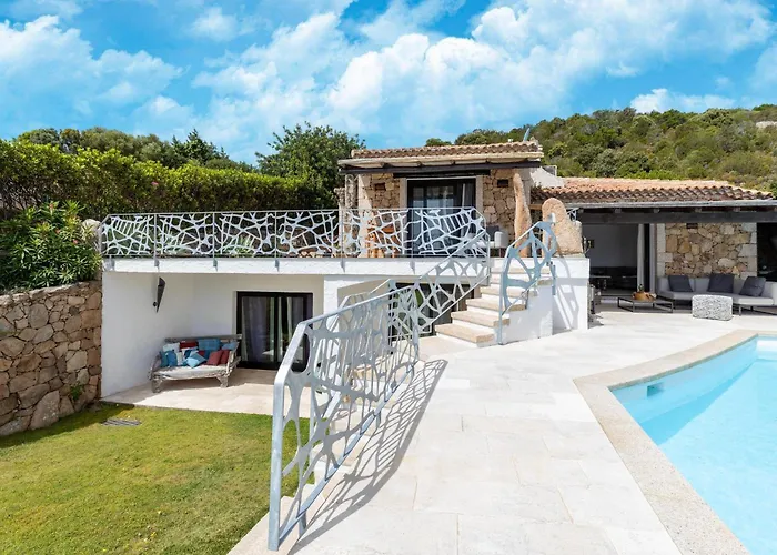 Luxe Cote Stay- Elegant Villa Porto Cervo