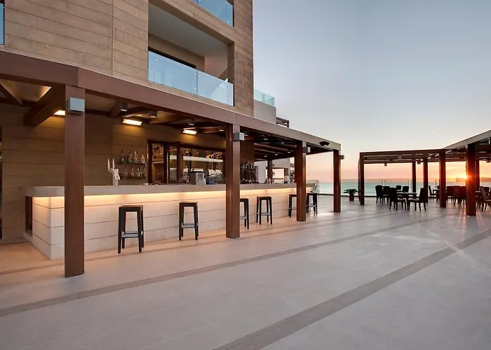 Alghero Hotels With Jacuzzi in Room