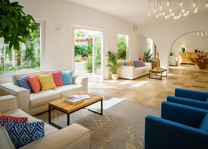 Pula Hotels