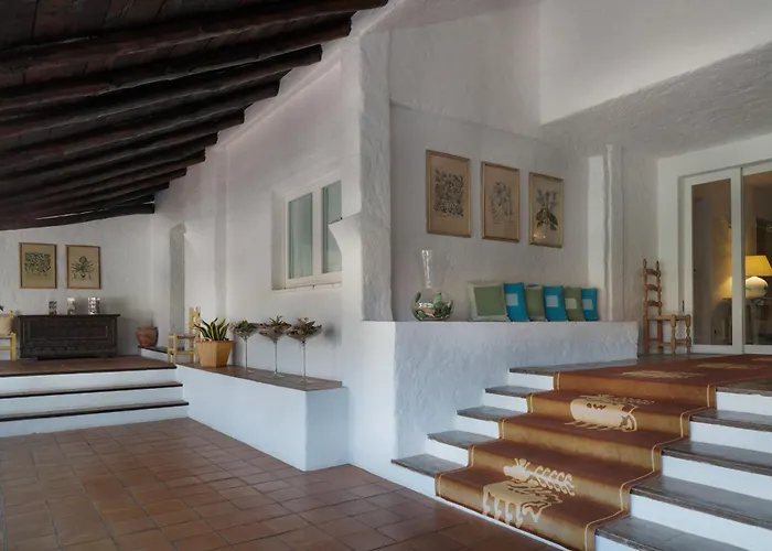 Porto Cervo hotels near Stella Maris